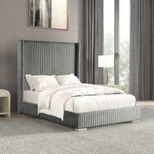 将图片加载到图库查看器,Santorini Modern Contemporary Fur Chenille Fabric Minimalist Platform Bed