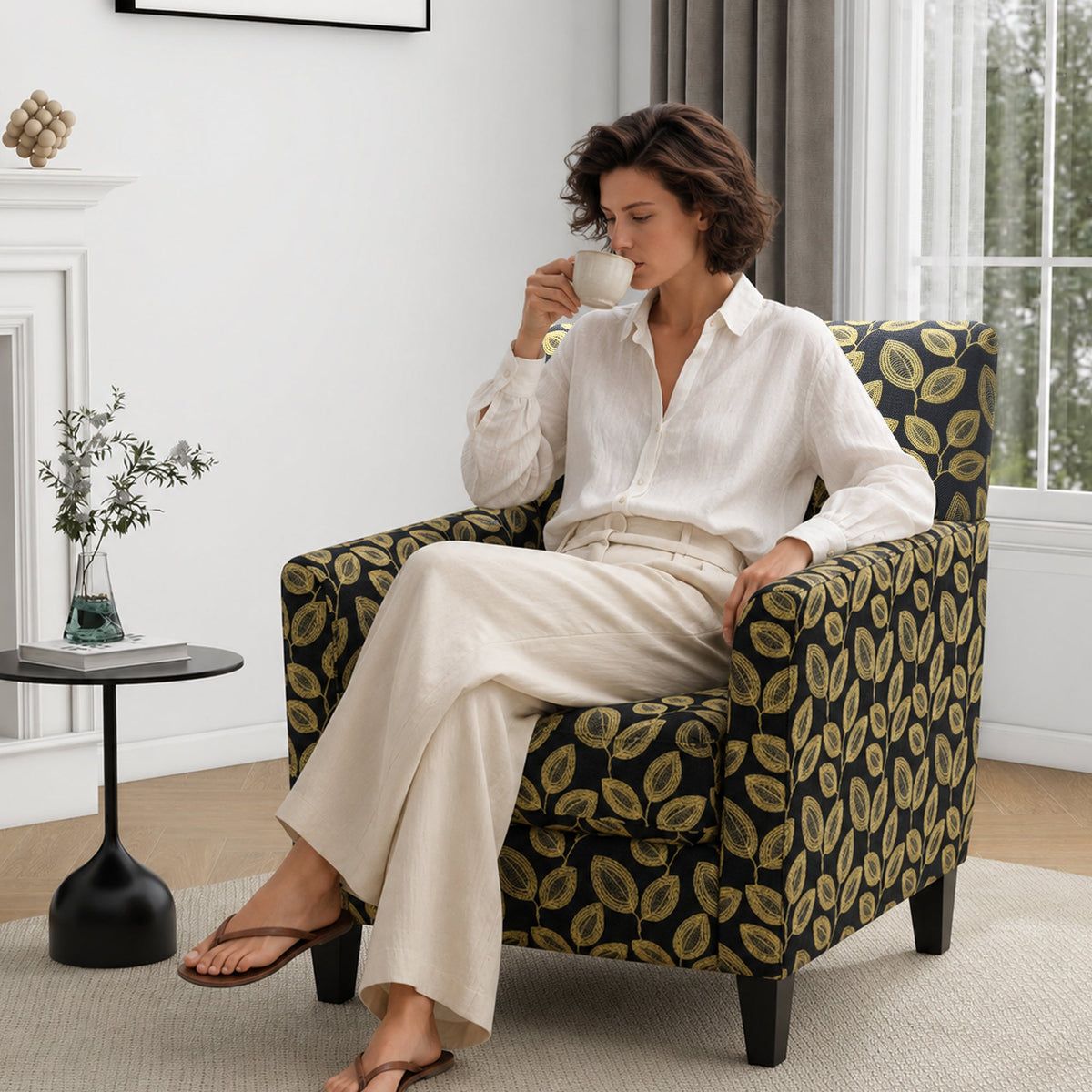 Mid-Century Modern Jacquard Accent Chair with Soft Track Arms