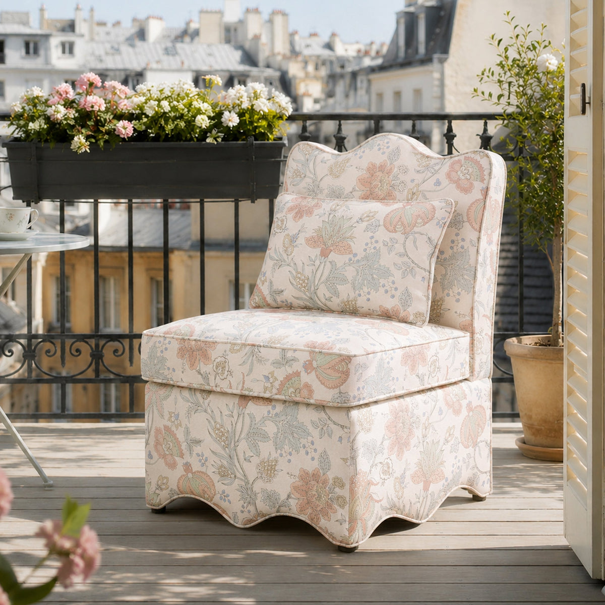 French Farmhouse Accent Chair with Scalloped Back & Upholstered Seat