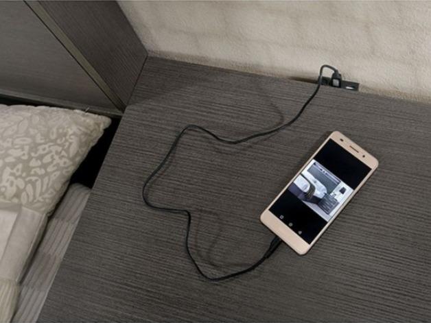 Camryn Modern 4-Piece Bedroom Set with LED Headboard