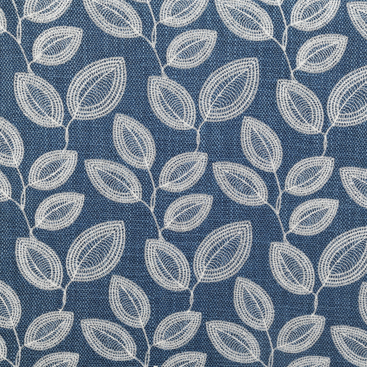 Mid-Century Modern Jacquard Accent Chair with Soft Track Arms