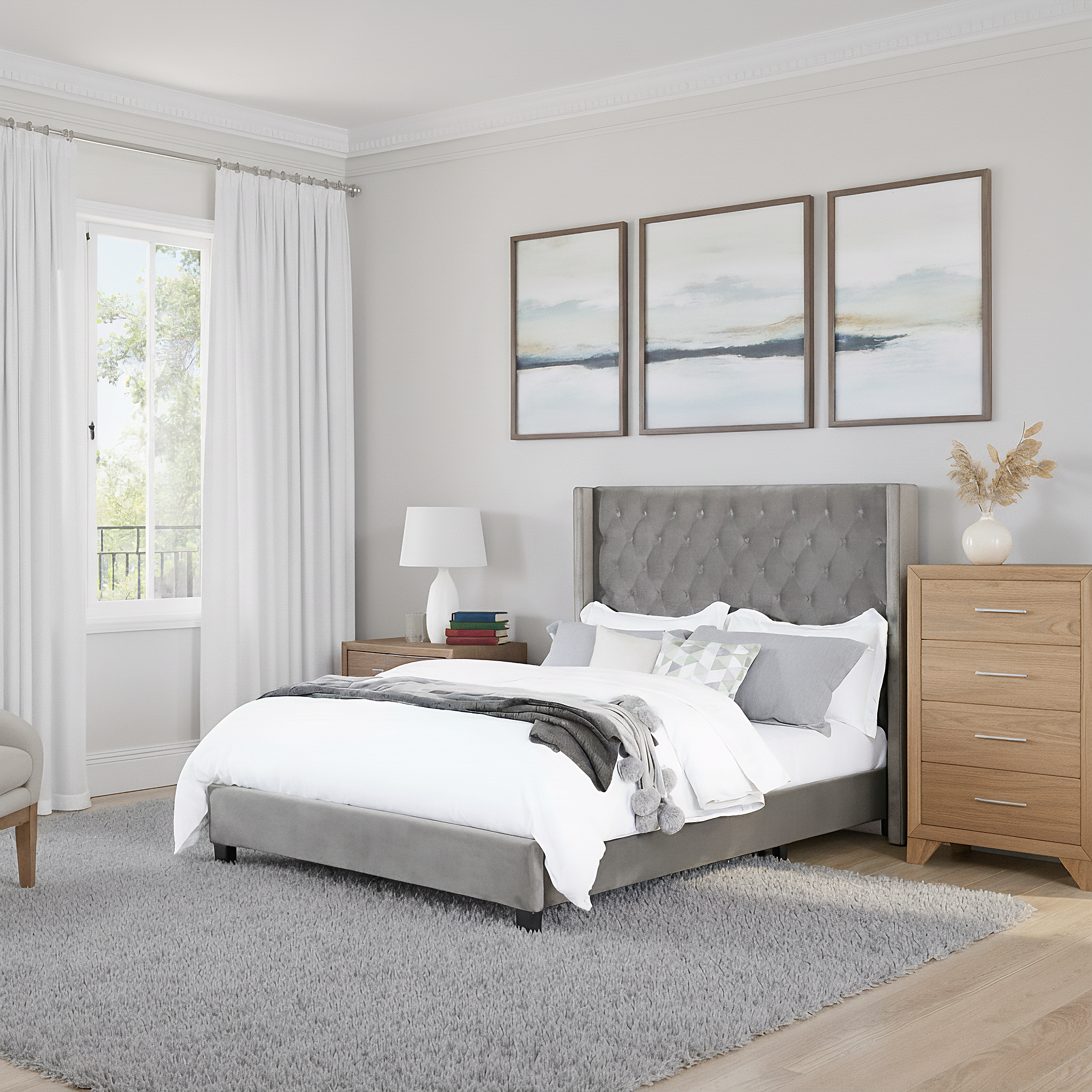 Harlowe Transitional Bed