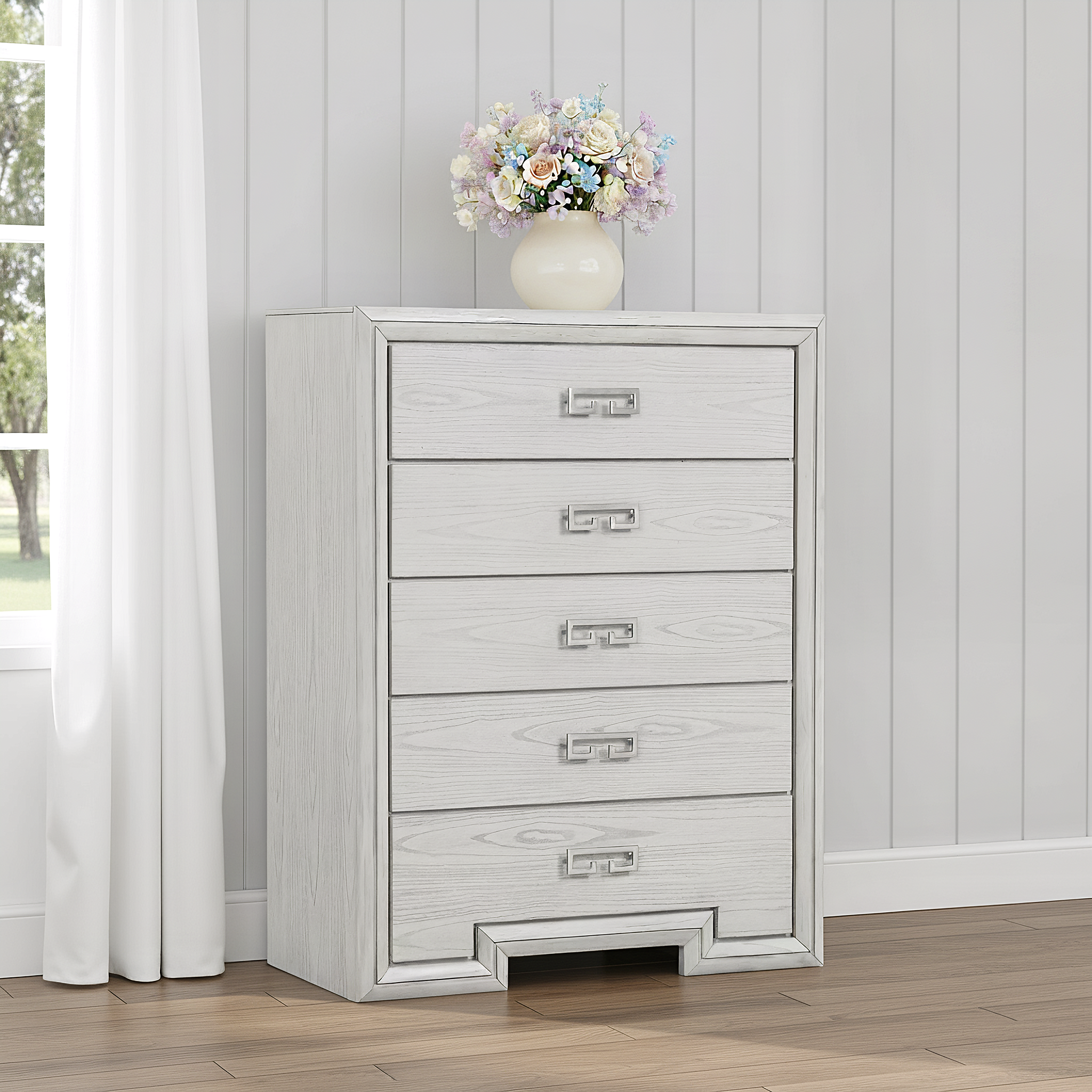 Dalbrone Transitional Chest