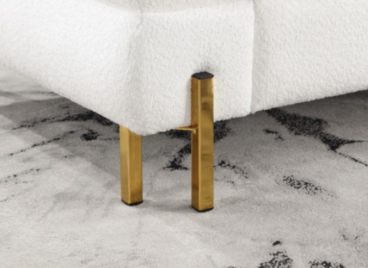 Landovery Contemporary Sofa